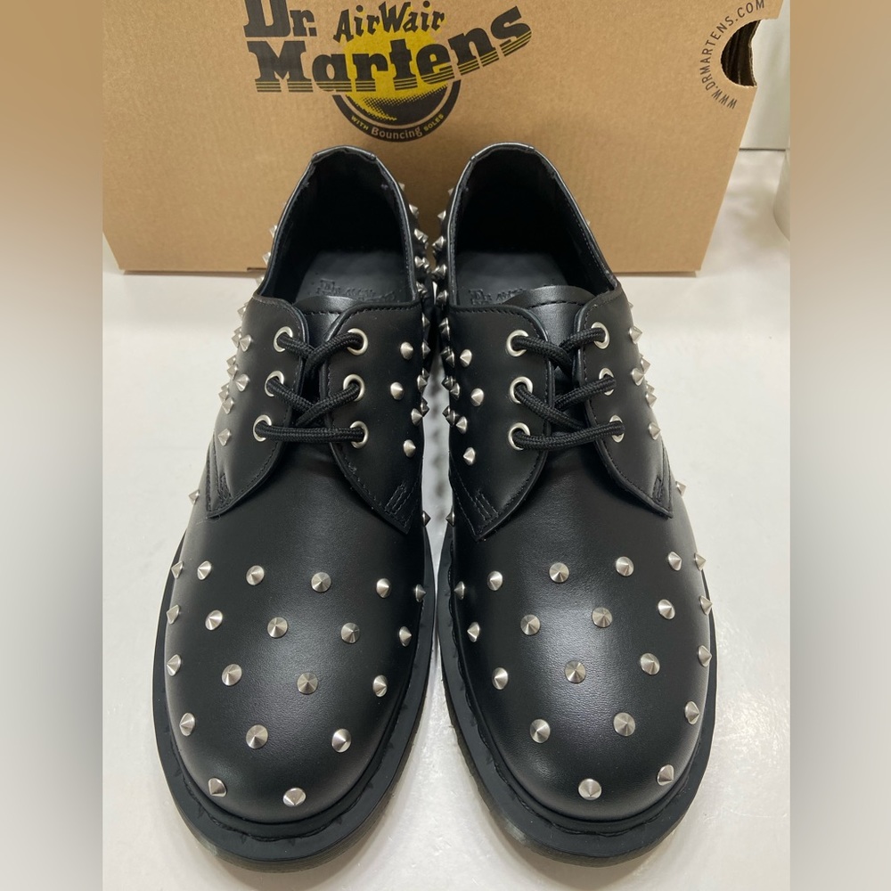 NEW Dr. Martens 1461 Stud Unisex Leather Oxford Derby Shoes M9/W10,M10/W11 $160 - Picture 2 of 10